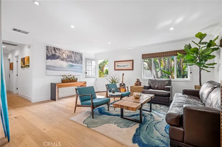 202 Virginia Place, Costa Mesa, California 92627