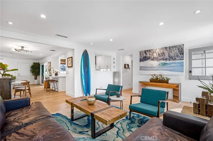 202 Virginia Place, Costa Mesa, California 92627