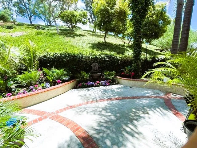 8 Royal Tern Lane, Aliso Viejo, California 92656