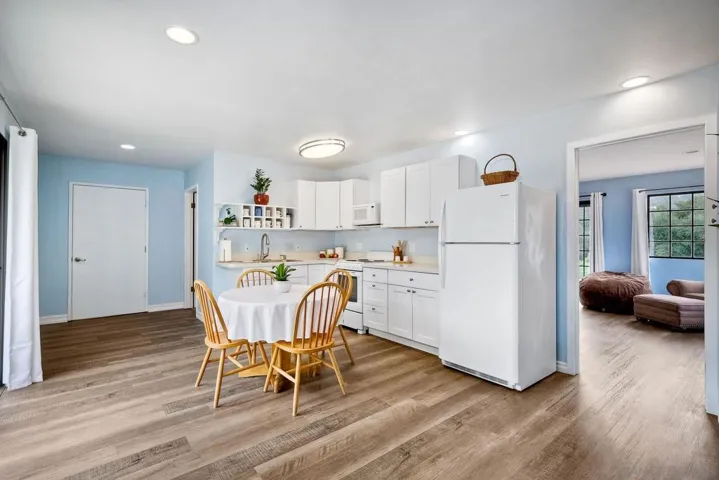 10151 Via Marmol, Escondido, California 92026
