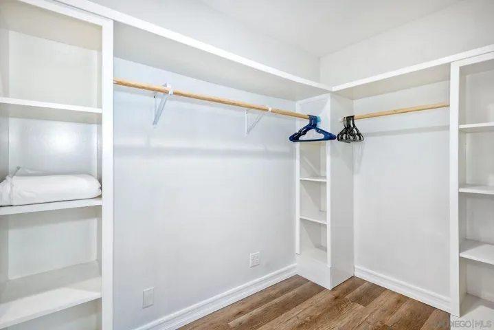 10151 Via Marmol, Escondido, California 92026