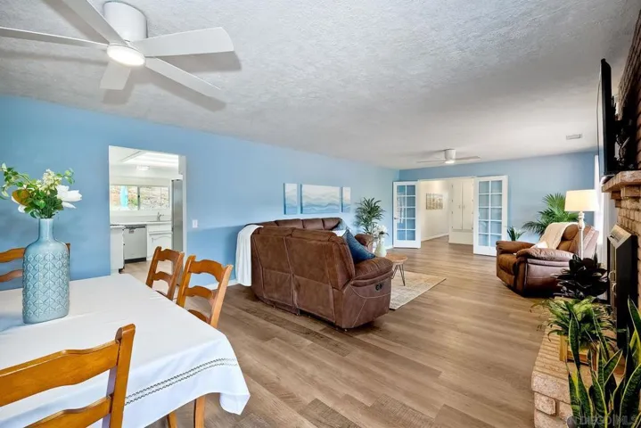 10151 Via Marmol, Escondido, California 92026