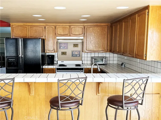 Kitchen/Dining and Family Room
