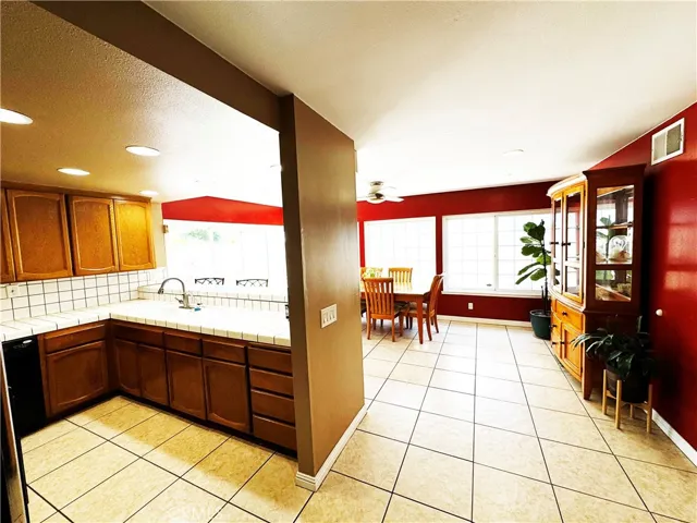 Kitchen/Dining and Family Room