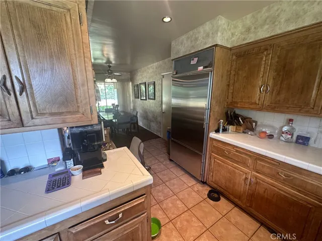 17376 Filbert St, Fontana, California 92335