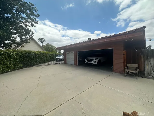 17376 Filbert St, Fontana, California 92335