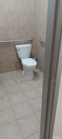 44441 16th Street W 101/105, Lancaster, California 93534