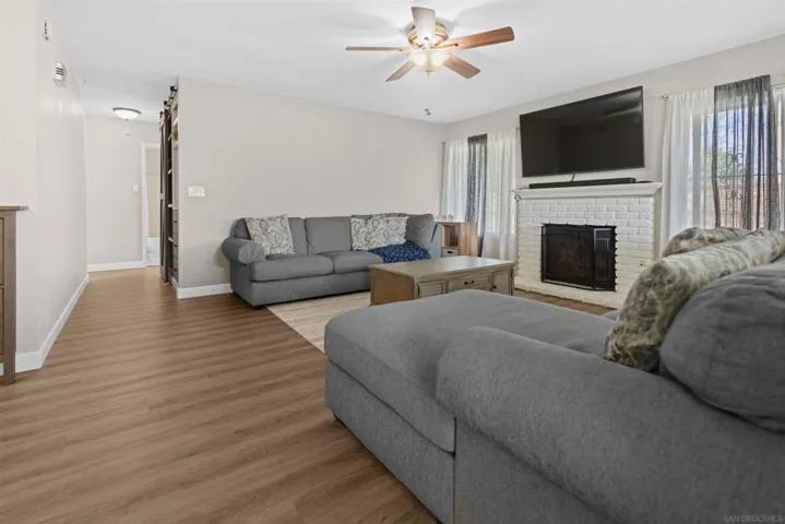 8590 Lake Bluffs Cir, Spring Valley, California 91977