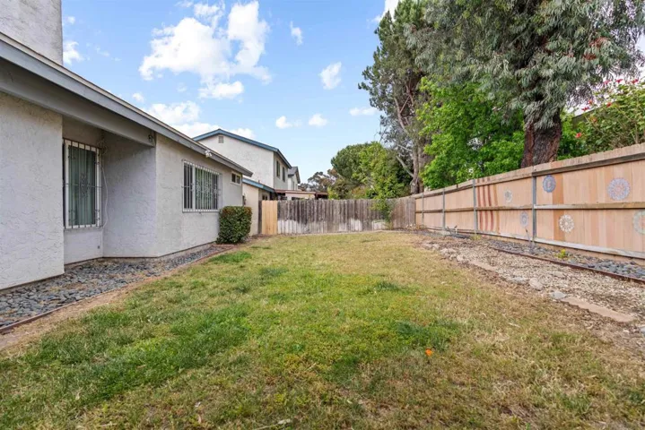 8590 Lake Bluffs Cir, Spring Valley, California 91977