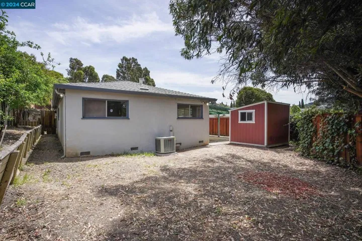 2892 Ruff Ave, Pinole, California 94564
