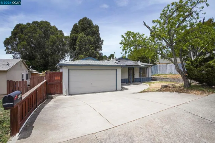 2892 Ruff Ave, Pinole, California 94564