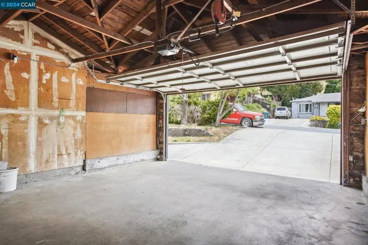 2892 Ruff Ave, Pinole, California 94564