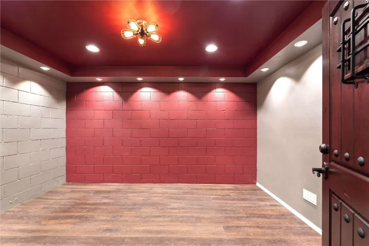 Bonus Room Work/Play