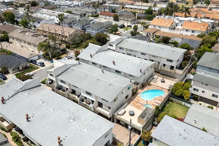 2615 Ruhland Avenue 16, Redondo Beach, California 90278