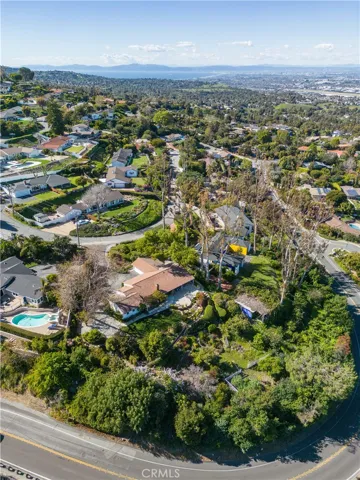 10 Stallion Road, Rancho Palos Verdes, California 90275