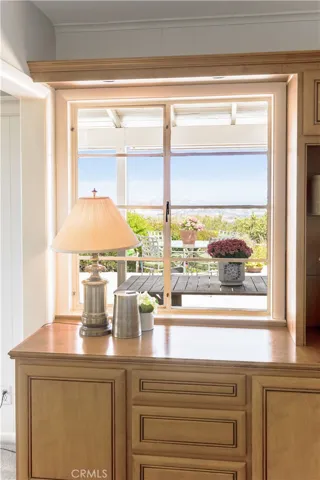 10 Stallion Road, Rancho Palos Verdes, California 90275