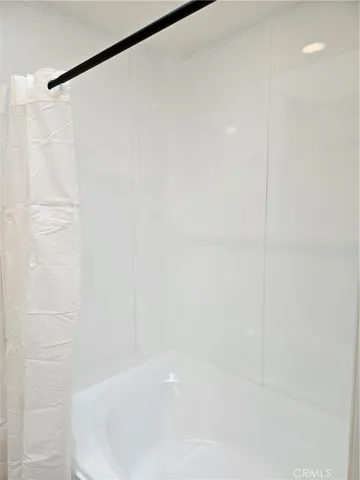 More primary tub