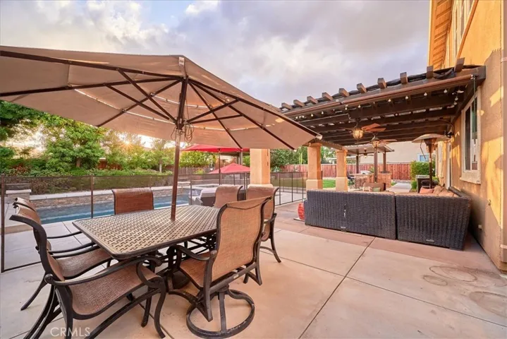 28369 S Serenity Falls Way, Menifee, California 92585