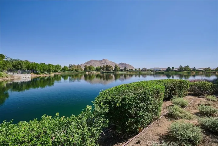 28369 S Serenity Falls Way, Menifee, California 92585