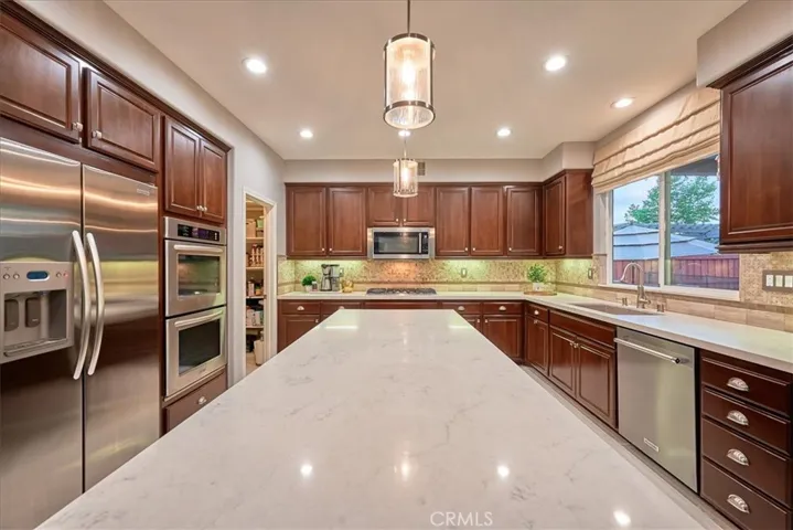 28369 S Serenity Falls Way, Menifee, California 92585