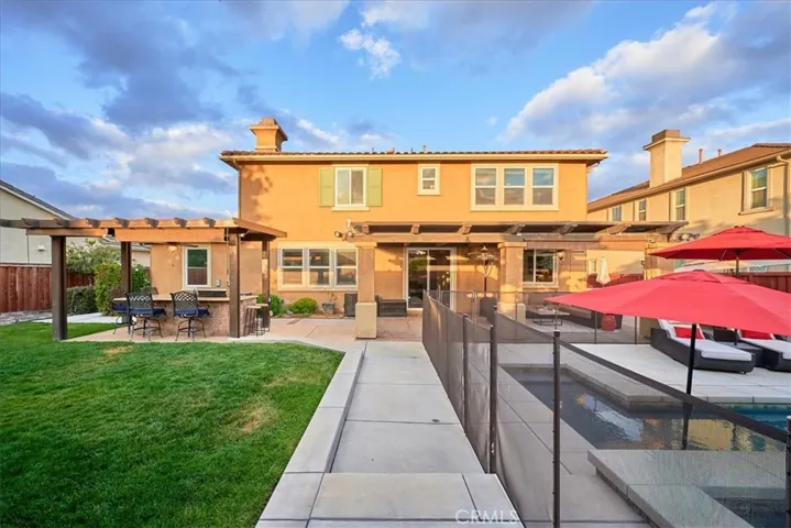 28369 S Serenity Falls Way, Menifee, California 92585