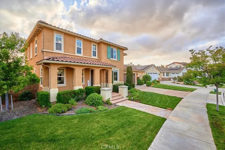 28369 S Serenity Falls Way, Menifee, California 92585