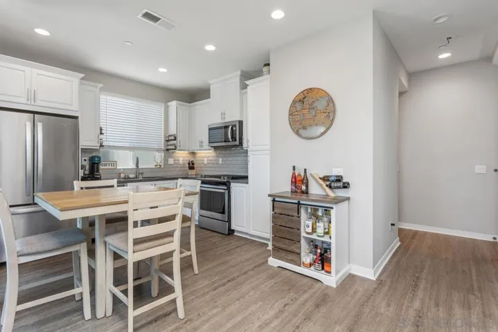 2601 Cranston Dr 712, Escondido, California 92025