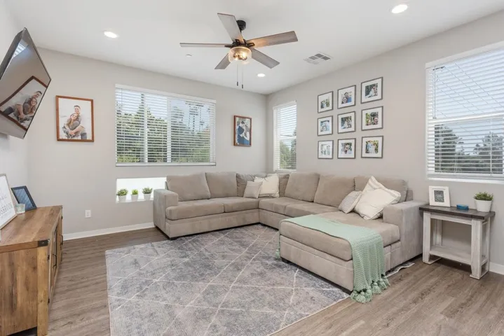 2601 Cranston Dr 712, Escondido, California 92025