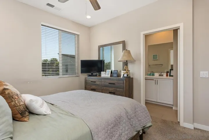 2601 Cranston Dr 712, Escondido, California 92025