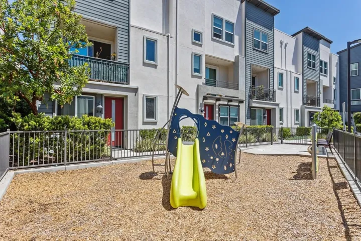 2601 Cranston Dr 712, Escondido, California 92025