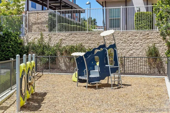 2601 Cranston Dr 712, Escondido, California 92025