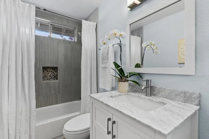 2187 Francesco Circle, Capitola, California 95010