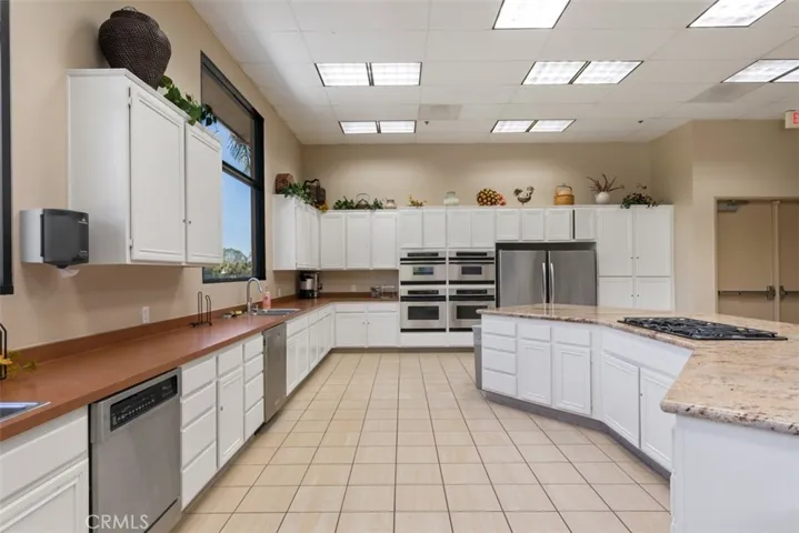 29501 Rainbow Forest Way, Menifee, California 92584