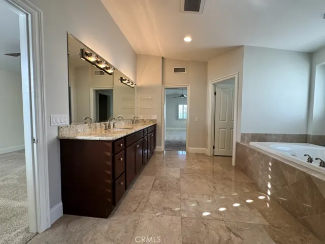 5 Melodylane, Irvine, California 92614