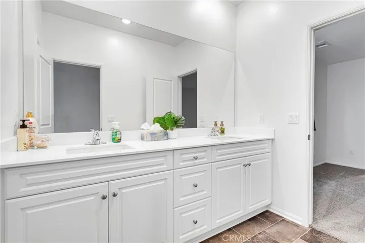 12056 Beverly Glen Street, Victorville, California 92392