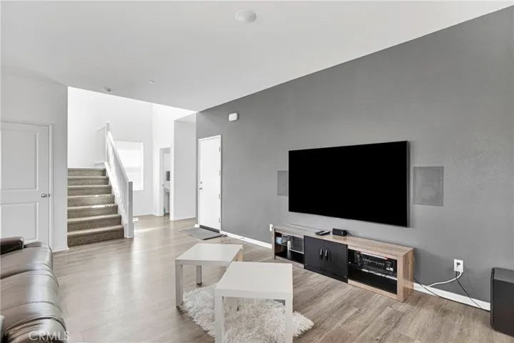 12056 Beverly Glen Street, Victorville, California 92392
