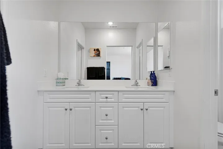 12056 Beverly Glen Street, Victorville, California 92392