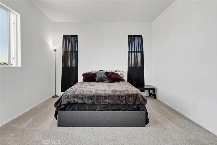 12056 Beverly Glen Street, Victorville, California 92392