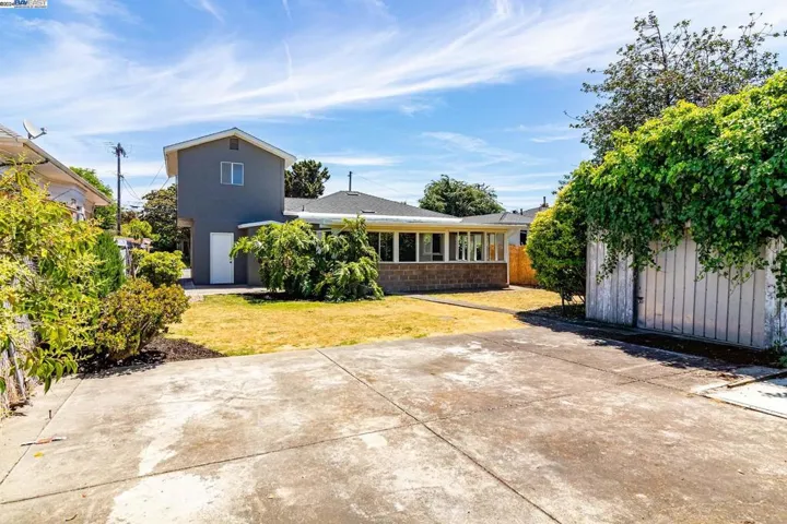 20665 Garden Ave, Hayward, California 94541