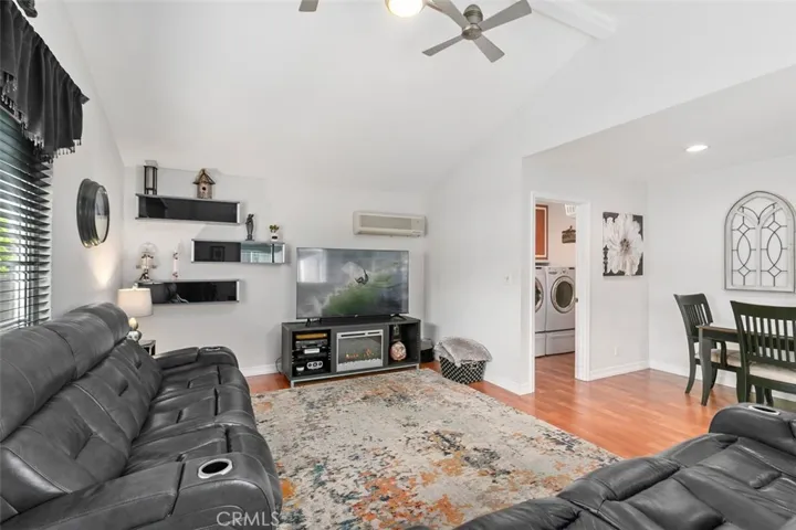 13552 Chestnut Street, Westminster, California 92683