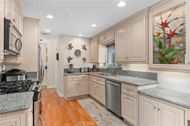 13552 Chestnut Street, Westminster, California 92683