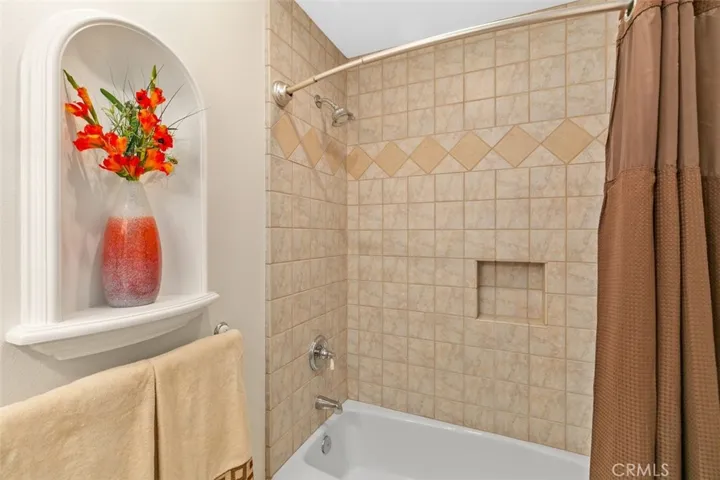 13552 Chestnut Street, Westminster, California 92683