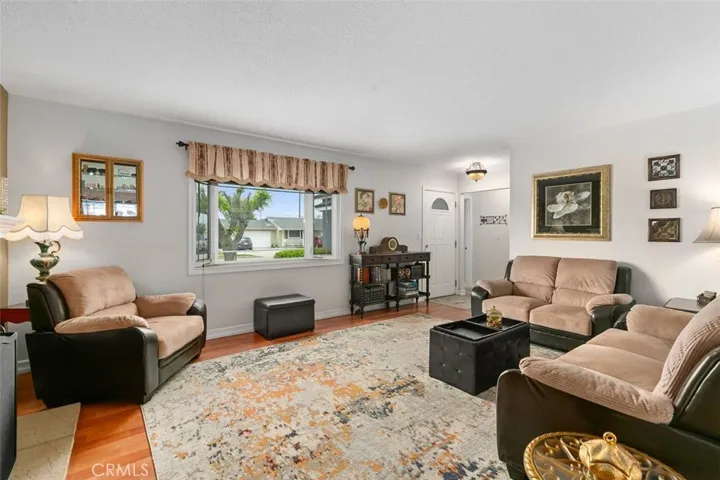 13552 Chestnut Street, Westminster, California 92683