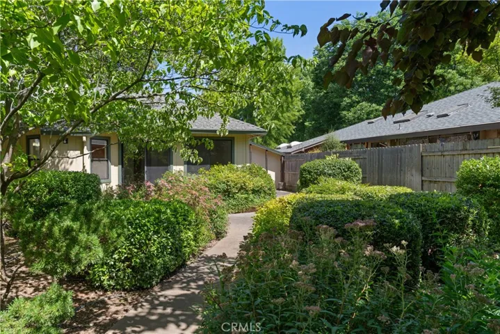 1037 Colmena Drive, Chico, California 95926
