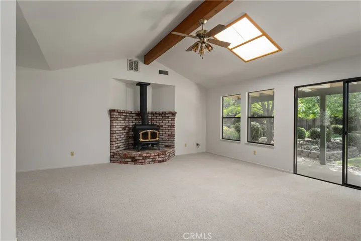 1037 Colmena Drive, Chico, California 95926
