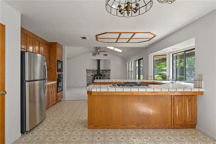 1037 Colmena Drive, Chico, California 95926