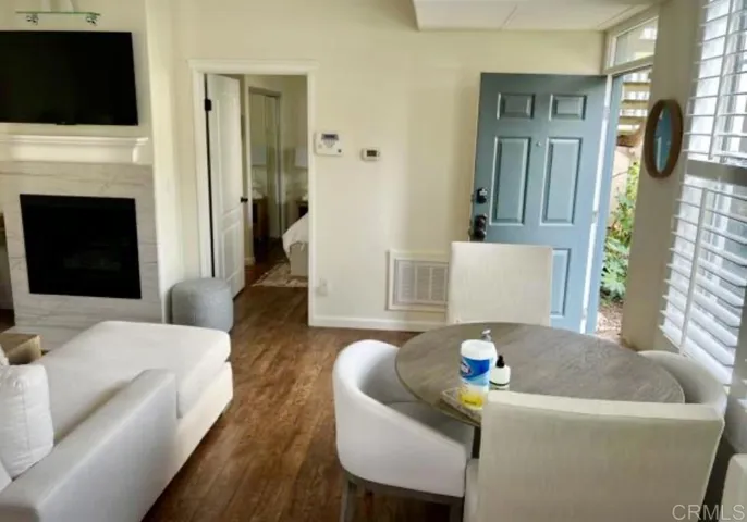 3521 Caminito El Rincon 307, San Diego, California 92130