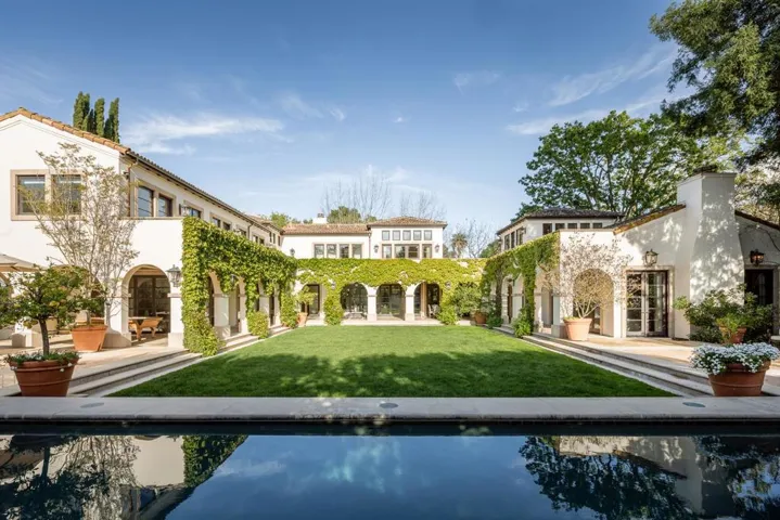 6 Tevis Place, Palo Alto, California 94301