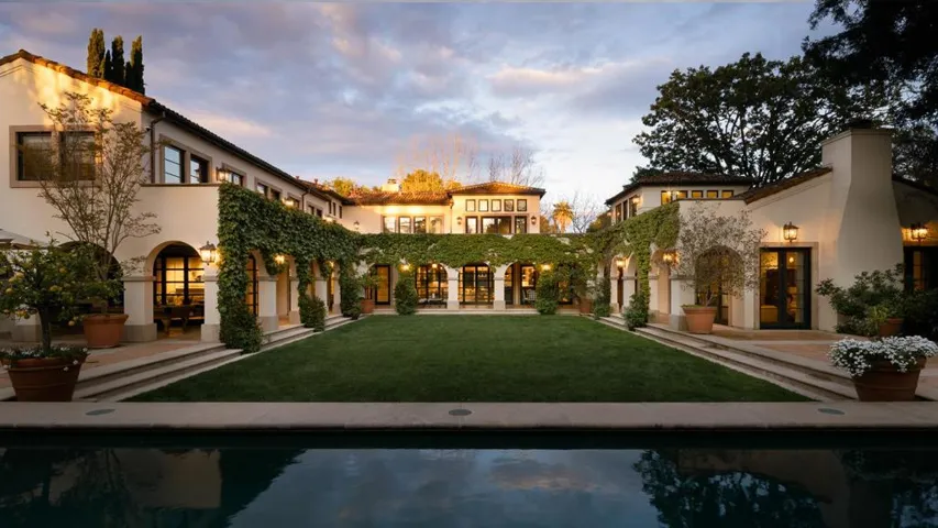 6 Tevis Place, Palo Alto, California 94301