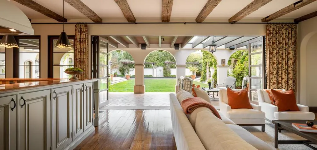 6 Tevis Place, Palo Alto, California 94301